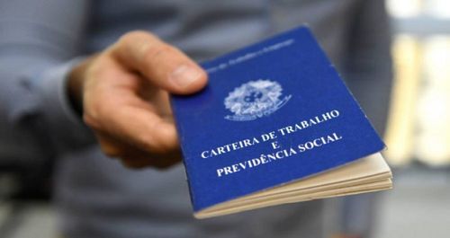 Serviços de folha de pagamento